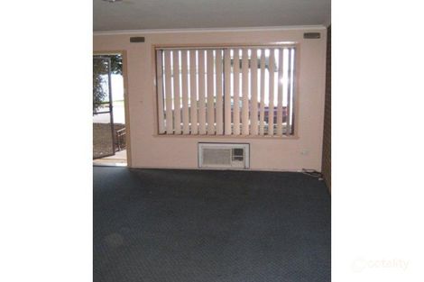 Property photo of 2/20 Glenairne Street Wodonga VIC 3690