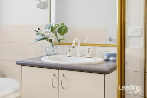 Property photo of 47 Murdoch Court Sunbury VIC 3429