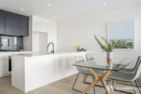 Property photo of 1302/2 Joseph Road Footscray VIC 3011