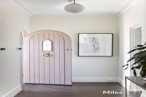 Property photo of 44 Melcombe Road Ivanhoe VIC 3079