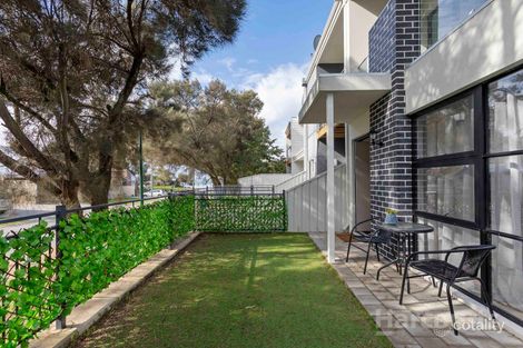 13/15 Kardan Loop, Falcon, WA 6210