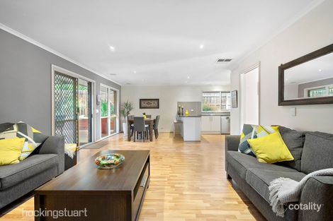 Property photo of 17 The Dell Croydon North VIC 3136