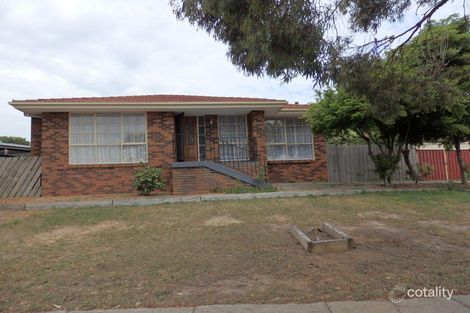 Property photo of 10 Willow Drive Hampton Park VIC 3976