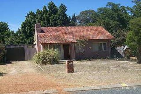 6 Cambridge Rd, Forrestfield, WA 6058