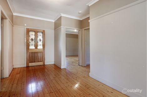Property photo of 13 Raglan Street Sale VIC 3850