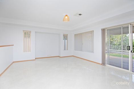 Property photo of 18 Alondro Way Meadow Springs WA 6210