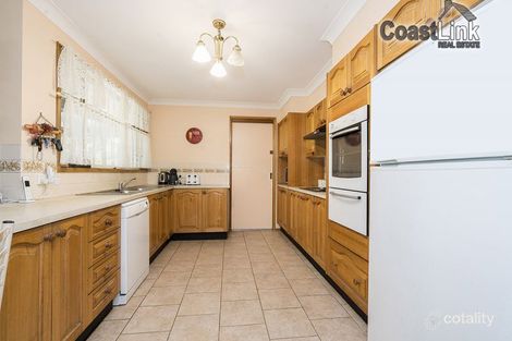 Property photo of 16 Somerville Close Budgewoi NSW 2262