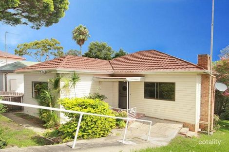 23 Gundarun St, West Wollongong, NSW 2500