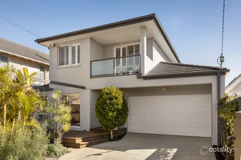 13 Antibes St, Parkdale, VIC 3195