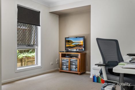 Property photo of 2 Carnarvon Crescent Waterford QLD 4133