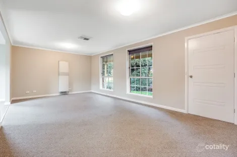 Property photo of 20 Talgarno Court Thurgoona NSW 2640