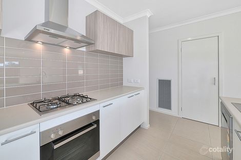 Property photo of 36 Kamona Street Clyde VIC 3978