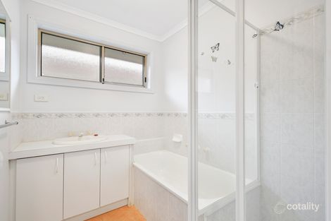 Property photo of 29 Grevillea Place Pakenham VIC 3810