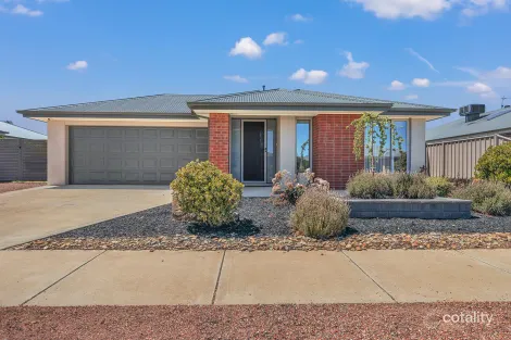 8 Cochrane St, Echuca, VIC 3564