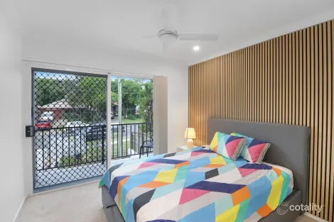 34 Premier St, Oxley, QLD 4075