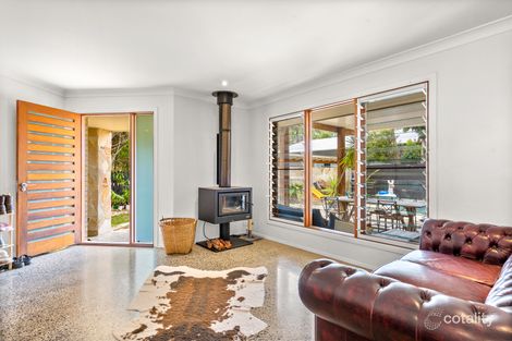 Property photo of 10 Azolla Place Suffolk Park NSW 2481