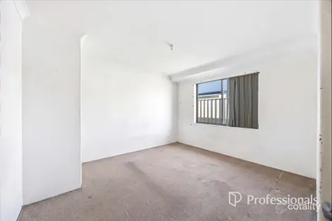 Property photo of 28 Aquila Drive Australind WA 6233