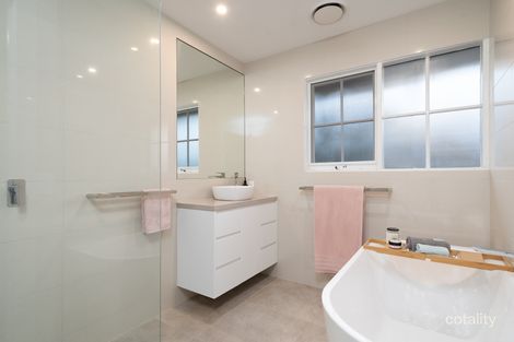 Property photo of 1/1 Barwon Boulevard Highton VIC 3216