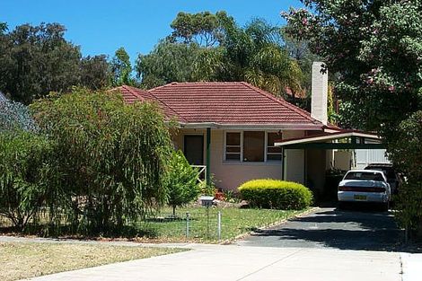 14 Priestley St, Embleton, WA 6062