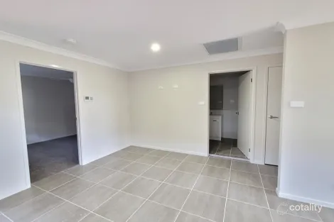 Property photo of 2/40 Corymbia Circuit Heddon Greta NSW 2321