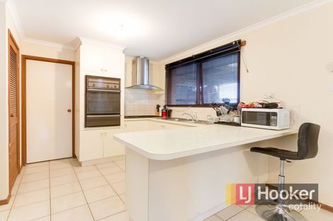 Property photo of 1 Rose Lane Cranbourne VIC 3977