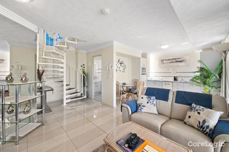 Property photo of 18/13-15 Anne Avenue Broadbeach QLD 4218