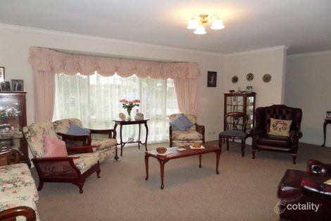 Property photo of 2 Thomas Court Hamilton VIC 3300