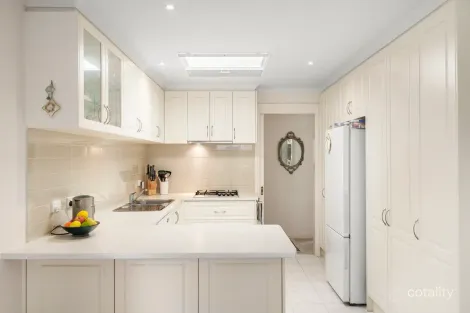 Property photo of 2/43 Windsor Avenue Mount Waverley VIC 3149