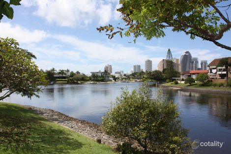 Property photo of 4/47 Hooker Boulevard Broadbeach Waters QLD 4218
