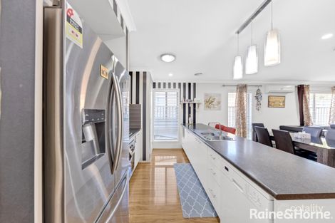 Property photo of 76 Isabella Way Tarneit VIC 3029