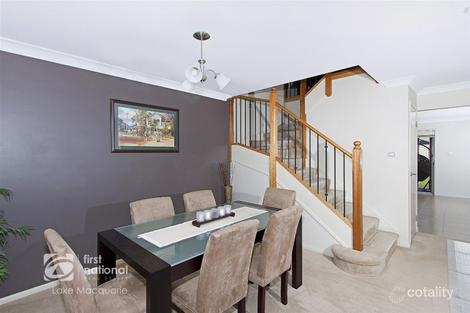 Property photo of 21 Vantage Circuit Cameron Park NSW 2285