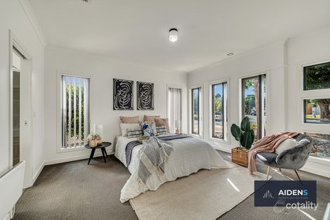 Property photo of 47 Lawson Way Caroline Springs VIC 3023