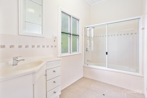 Property photo of 37 Luck Avenue Wandal QLD 4700