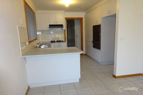 Property photo of 47 Mitford Crescent Craigieburn VIC 3064