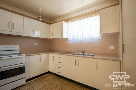 39 O'Donnell St, Emmaville, NSW 2371