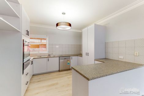 Property photo of 29B Wallace Crescent Strathmore VIC 3041