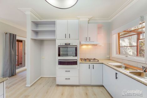 Property photo of 29B Wallace Crescent Strathmore VIC 3041