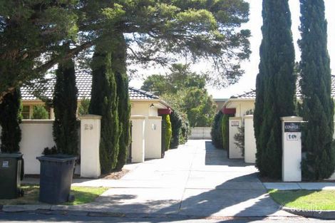 Property photo of 6/29-31 Toolambool Road Carnegie VIC 3163