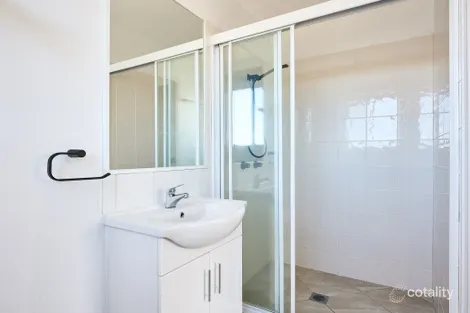 Property photo of 15/103-105 Frank Street Labrador QLD 4215