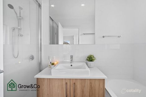 Property photo of 11 Woodland Court Ormeau QLD 4208