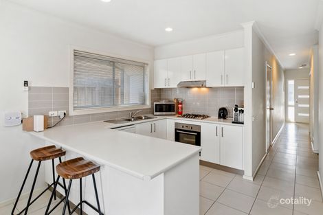 Property photo of 13/104 Broderick Road Carrum Downs VIC 3201