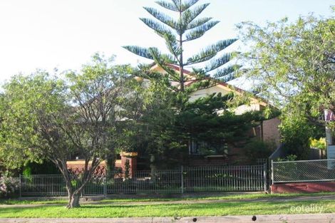 10 Fifth St, Granville, NSW 2142