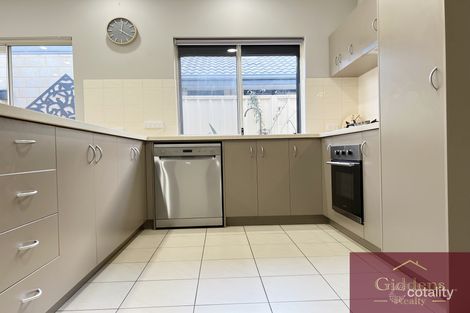 Property photo of 8 Bunratty Link Canning Vale WA 6155