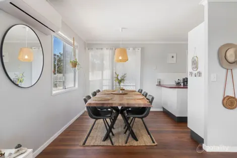 Property photo of 7 Heatherlea Street Brendale QLD 4500