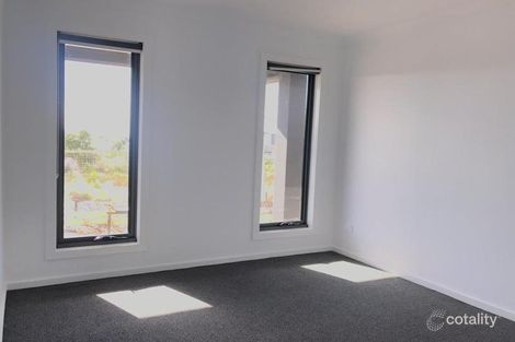 Property photo of 22 Tanino Road Cranbourne West VIC 3977