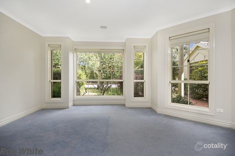 Property photo of 2 Garden Place Romsey VIC 3434