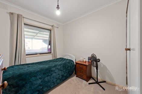 Property photo of 32 Princes Highway Pakenham VIC 3810