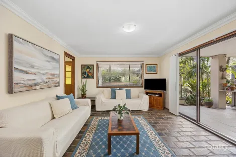 Property photo of 66 Jeannie Crescent Berkeley Vale NSW 2261