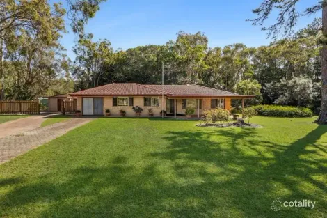 63 Rogers St, Beachmere, QLD 4510