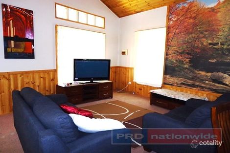 Property photo of 29 Pioneer Street Batlow NSW 2730